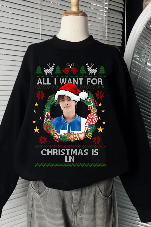 I.N Stray Kids Christmas Sweatshirt