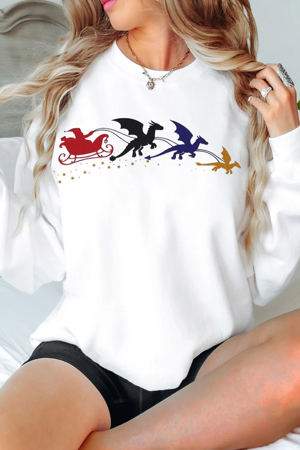 Fourth Wing Christmas Sweatshirt📚🛒😍