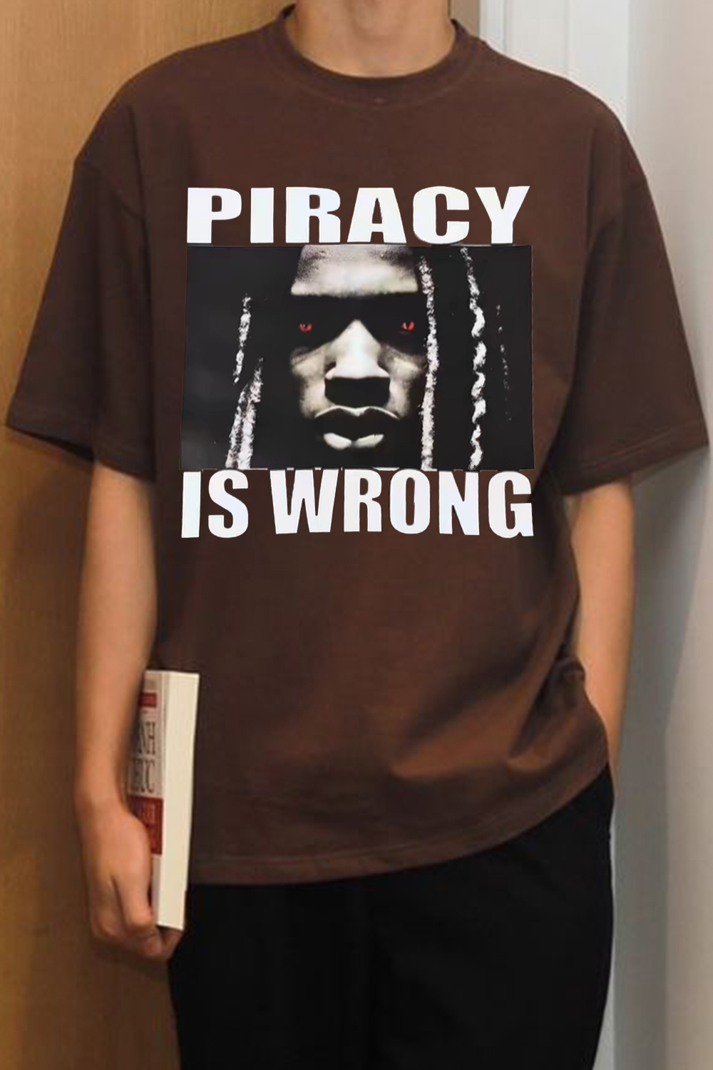 King von anti privacy screen MEN T-SHIRT