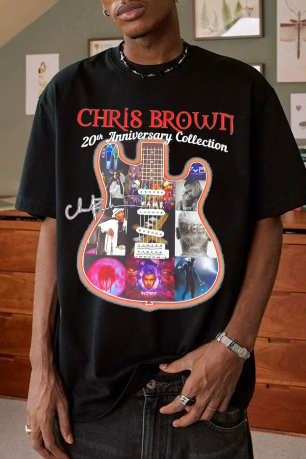 chris brown guitar T-Shirt
