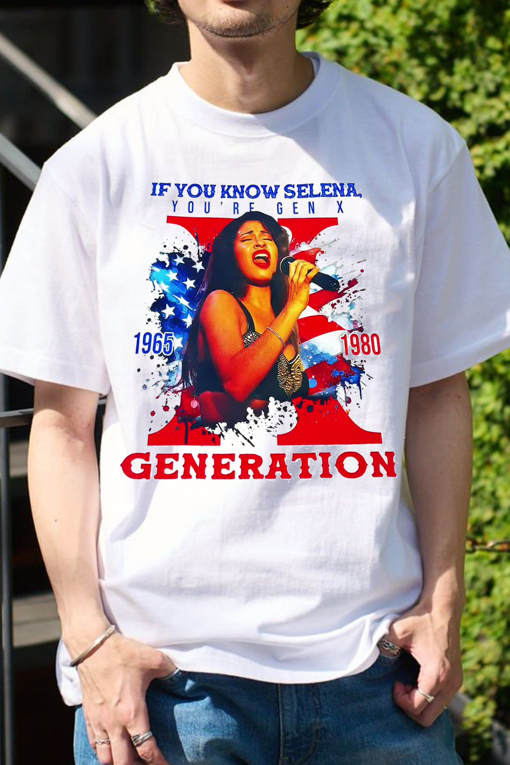 selenaquintanilla  T-Shirt