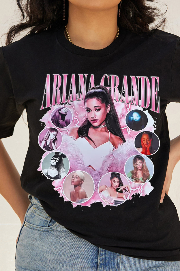 arianagrande T-Shirt