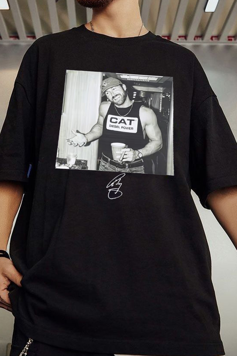 riley TEE