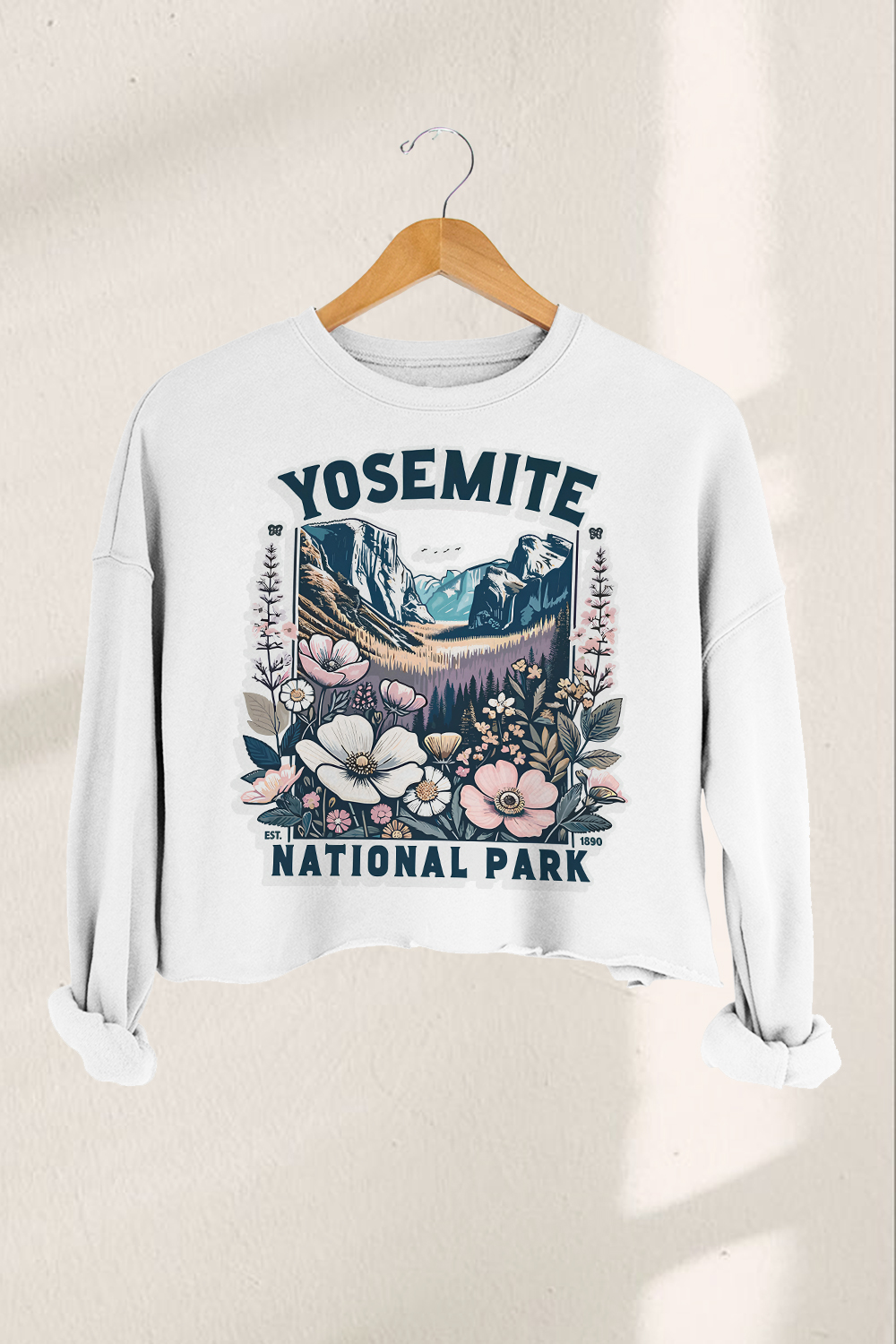 Yosemite Wildflower Croped Sweatshirt For Women
