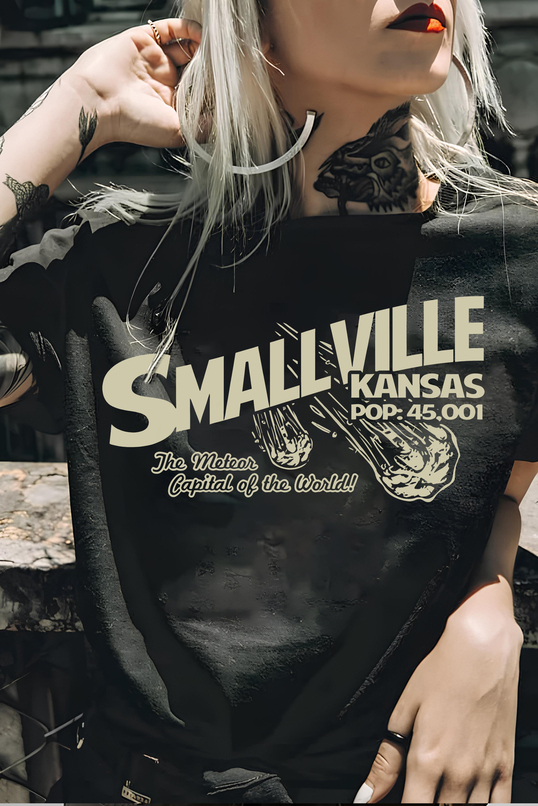 Smallville Kansas The Meteor Capital Of The World Funny  T-Shirt