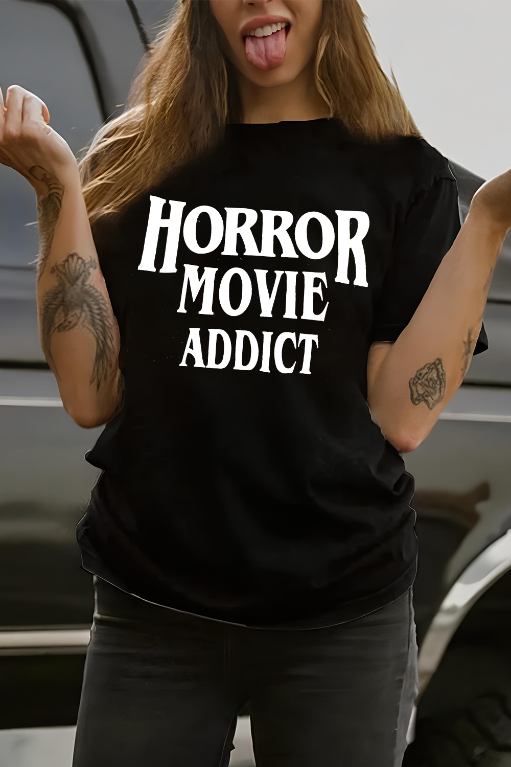 Horror Movie Addict  Slogan  Unisex T-shirt