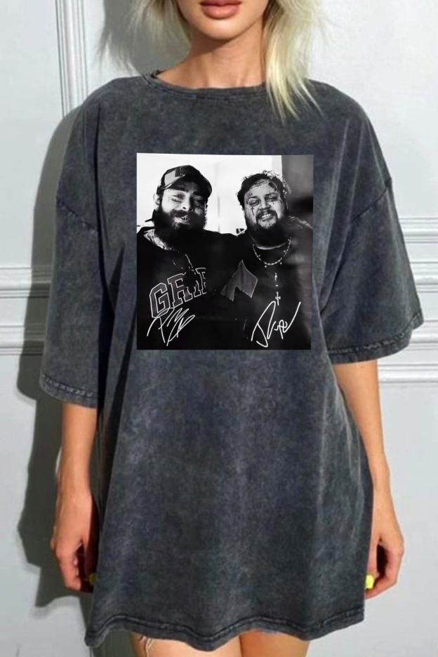 ‘Chillin’ with the legends!  T-Shirt