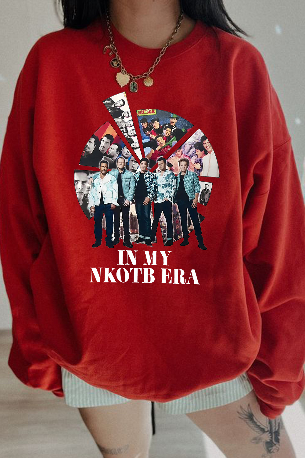 IN MY NKOTB ERA long-sleeved crew neck sweatshirt