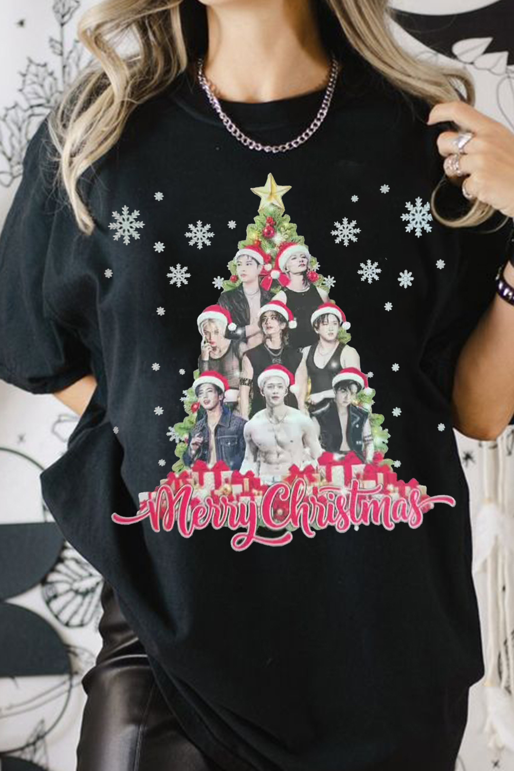Christmas Love 🔥Stray Kids Stay Tee