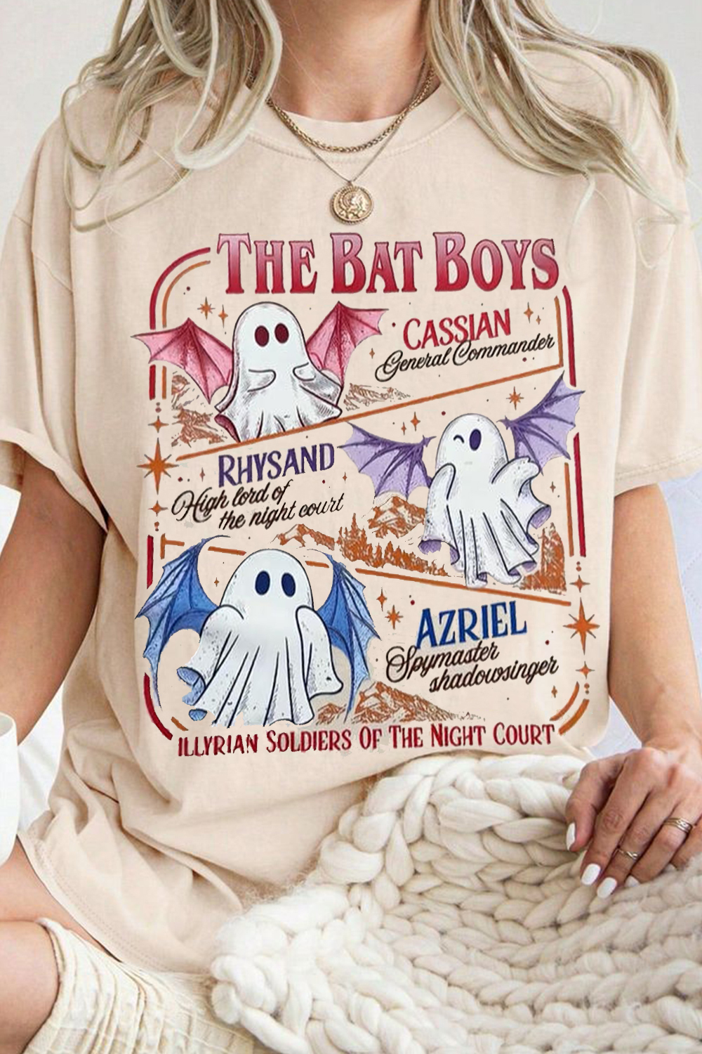 Spooky 👻🦇 Acotar Tee