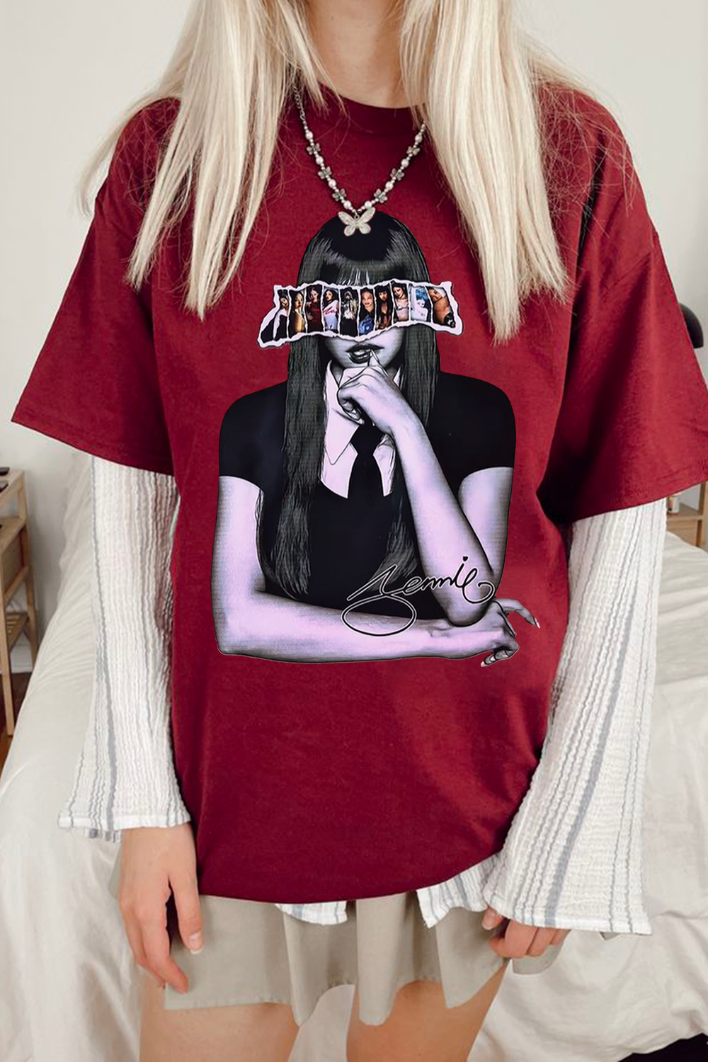 JENNIE’s story shirt