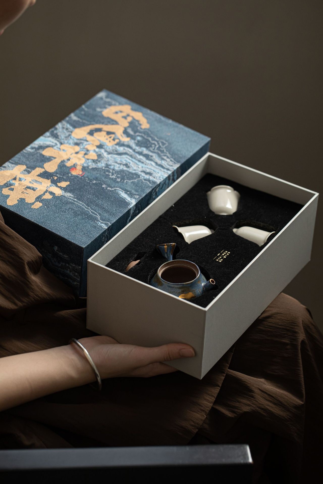Handmade Ceramic Tea Set Gift Set | Teapot x1 + Tea Cups x3