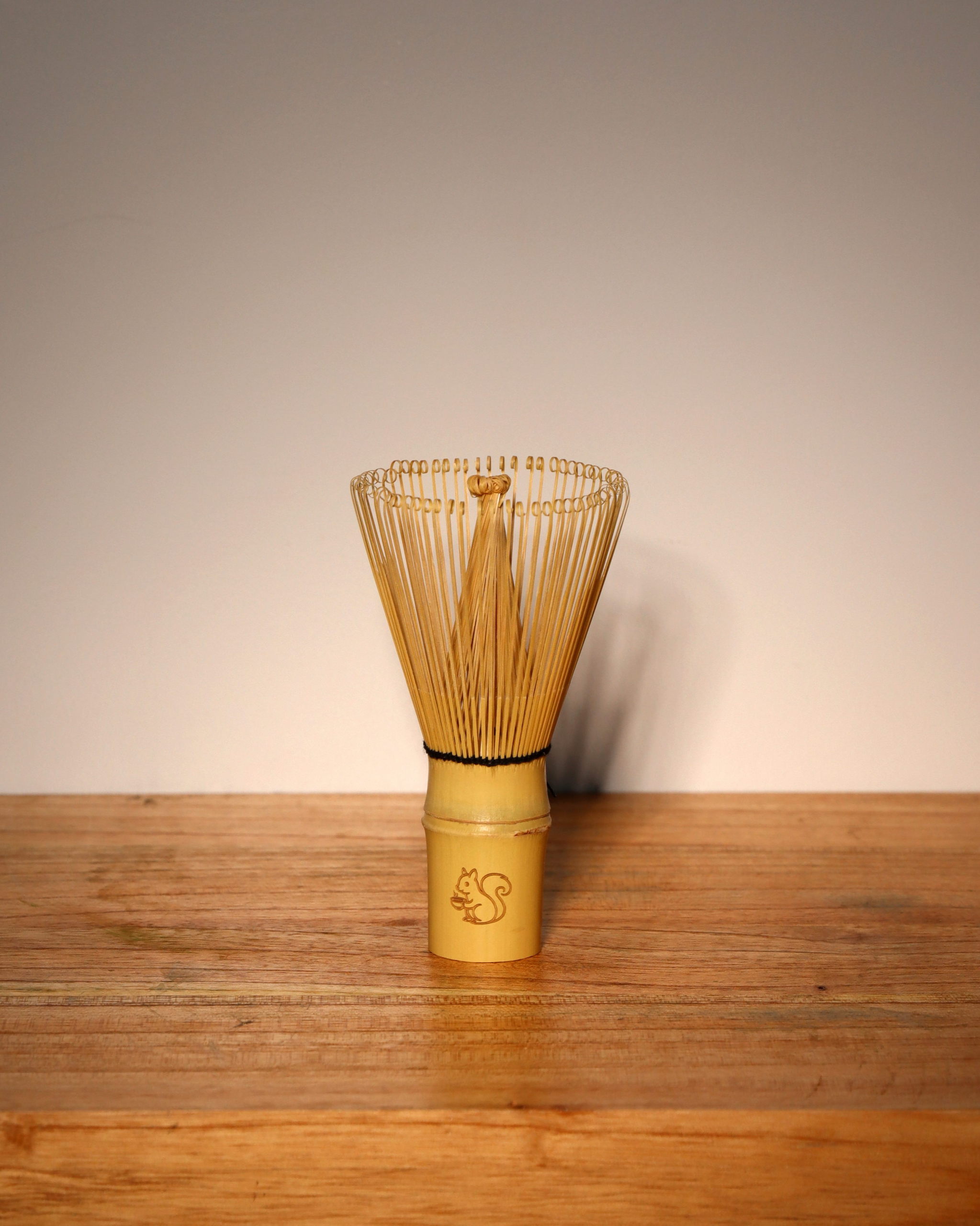 "Kazuho" White Bamboo Chasen – Handcrafted Matcha Whisk