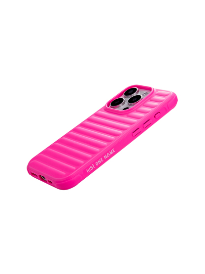 With its bright and vibrant colors, the deep pink explorer case protects your phone and is the perfect accessory for your daily outfits.