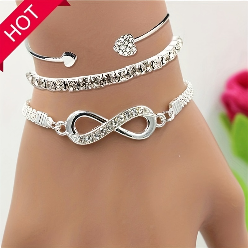 🎁 50% sleva na všechny produkty !🌟Sada náramků ve tvaru nekonečného dámského křišťálového hadího řetízku✨