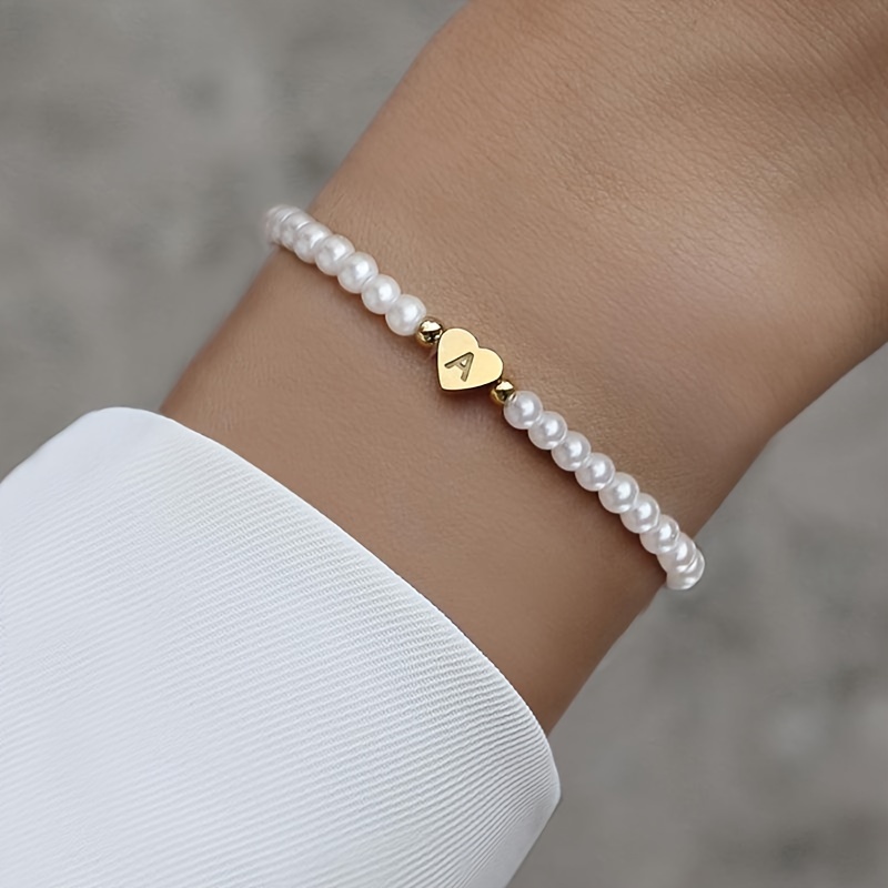 🎁 50% sleva na všechny produkty ! 💖 Klasický perlový náramek ve tvaru srdce A-Z ✨