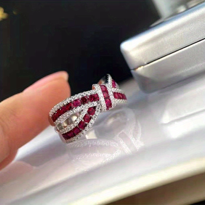 🎁 50% sleva na všechny produkty !💍Vynikající prsten s roztomilým designem luku a pavé třpytivými diamanty✨