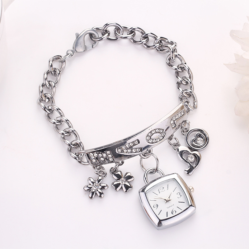🎁 48% sleva na všechny produkty !💞dámské hodinky s náramkem⌚