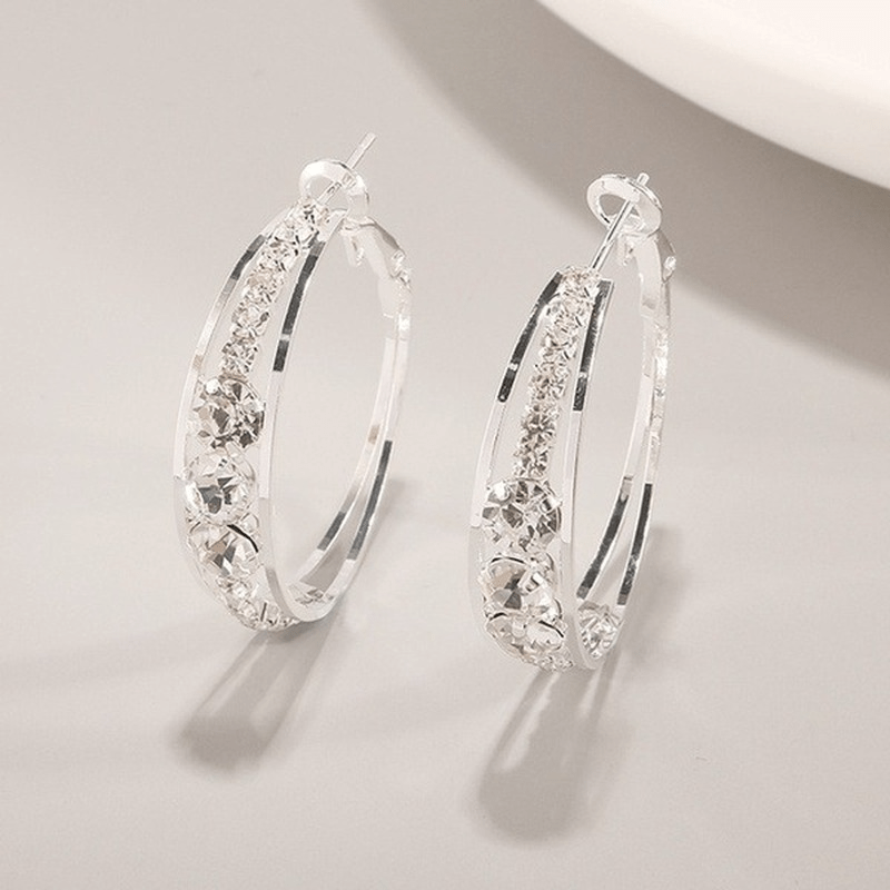 🎁 50% sleva na všechny produkty !✨Luxusní módní diamantové náušnice💫