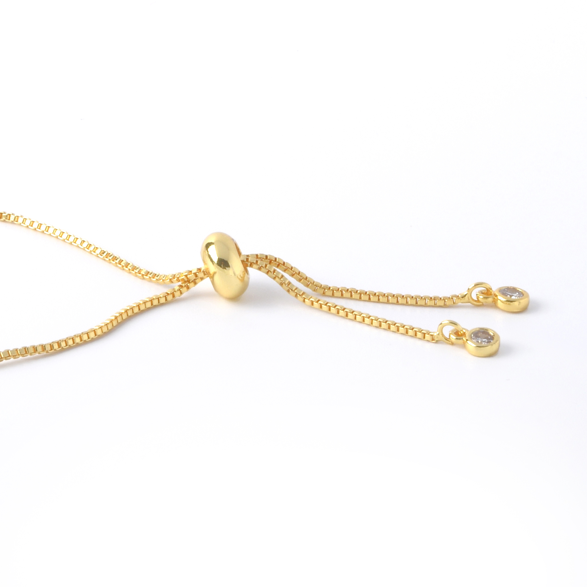🎁 50% sleva na všechny produkty !💎Nastavitelný třpytivý náramek z 18K zlata osazený třpytivými diamanty✨