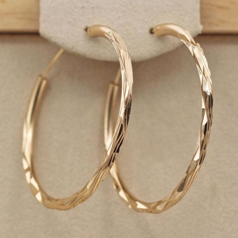 🎁 50% sleva na všechny produkty !💫Jednoduché kruhové náušnice z 18K zlata✨