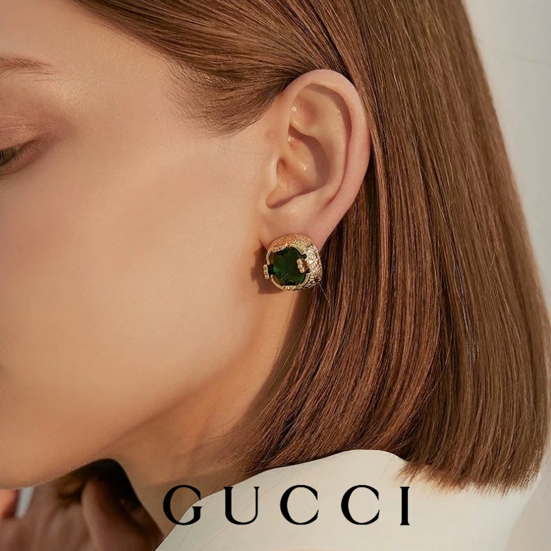 Cercei cu pietre prețioase din aur de 18k cu smarald Gucci