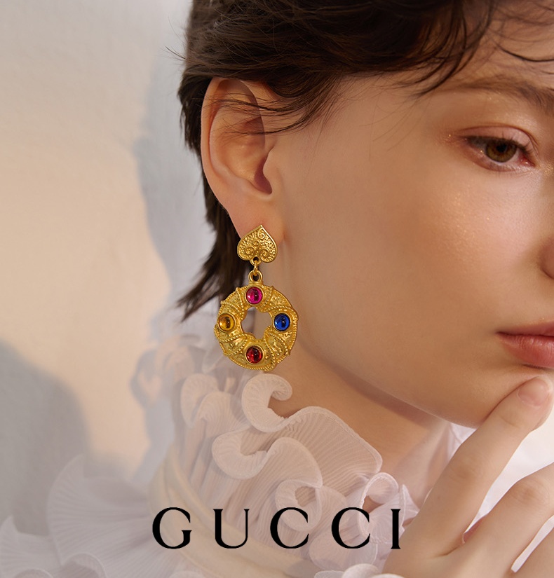 Cercei vintage Gucci din aur de 18k