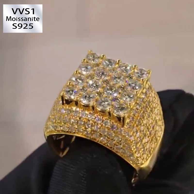 King Gold Sequence Moissanite Ring