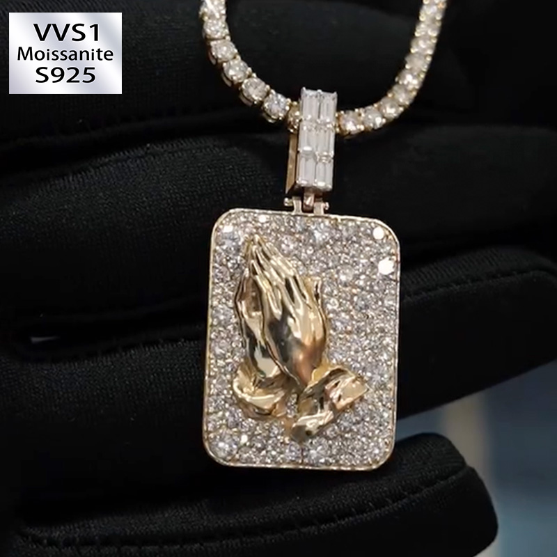 Hot Design Moissanite praying Hands Pendant