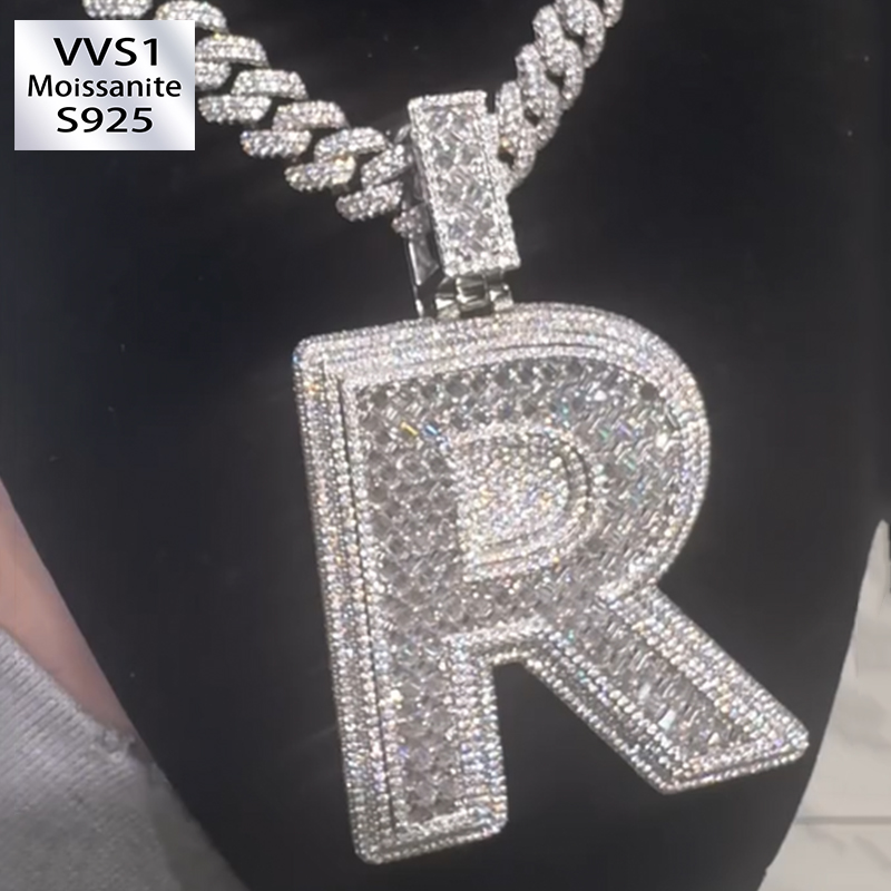 S925 Moissanite Letter R Pendant