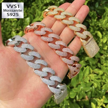 Moissanite Crescent Cuban Link Bracelet