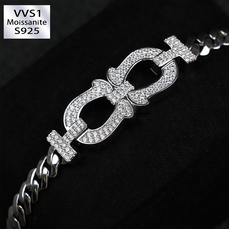 Moissanite Horseshoe Buckle Bracelet