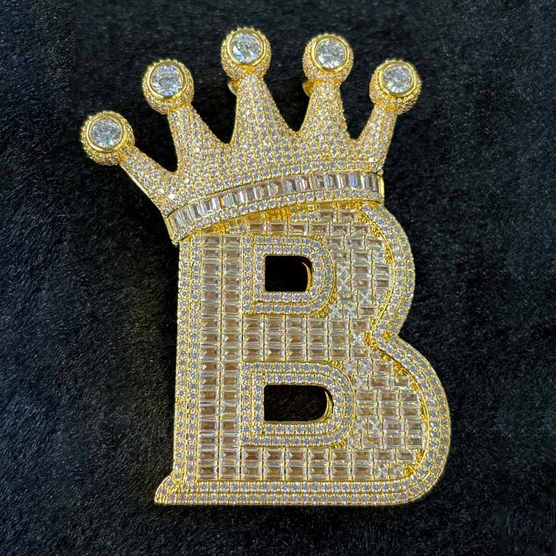 Moissanite Diamond Crown Buckle Letter "B" Pendant