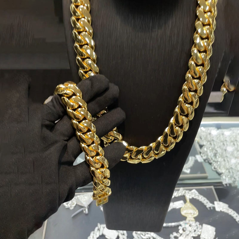 22mm Miami Cuban Link Chain in 14K Gold