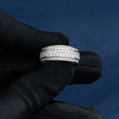 Round Cut Moissanite Enlacement Ring