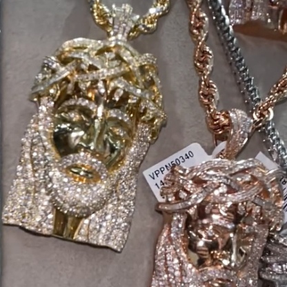 Moissanite Exquisite Luxury Jesus Figure Pendant Chain Set