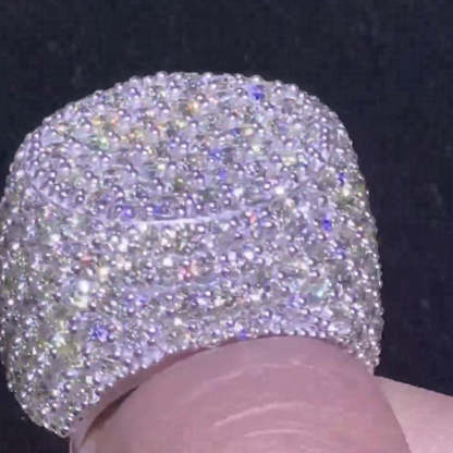 Moissanite Three-dimensional Oval Diamond Ring