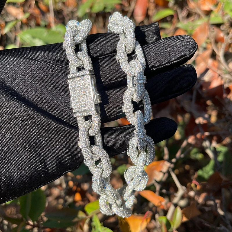 Moissanite Hip Hop Oval Buckle Cross Cuban Chain