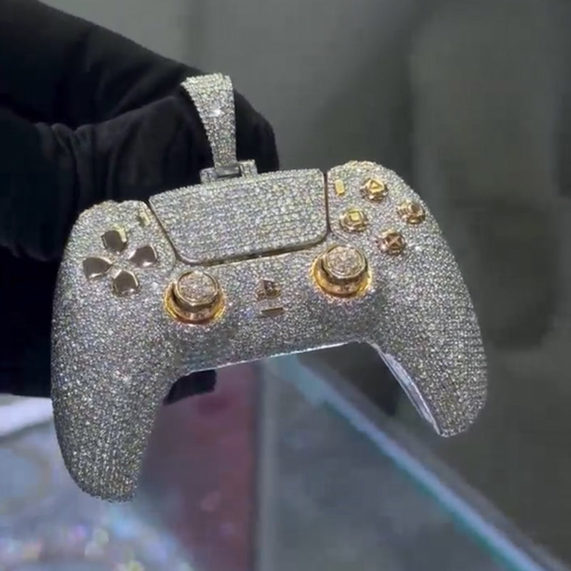 Luxury Control Game Moissanite Pendant