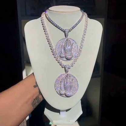 Moissanite Three Dimensional Double Hand Prayer Round Pendant