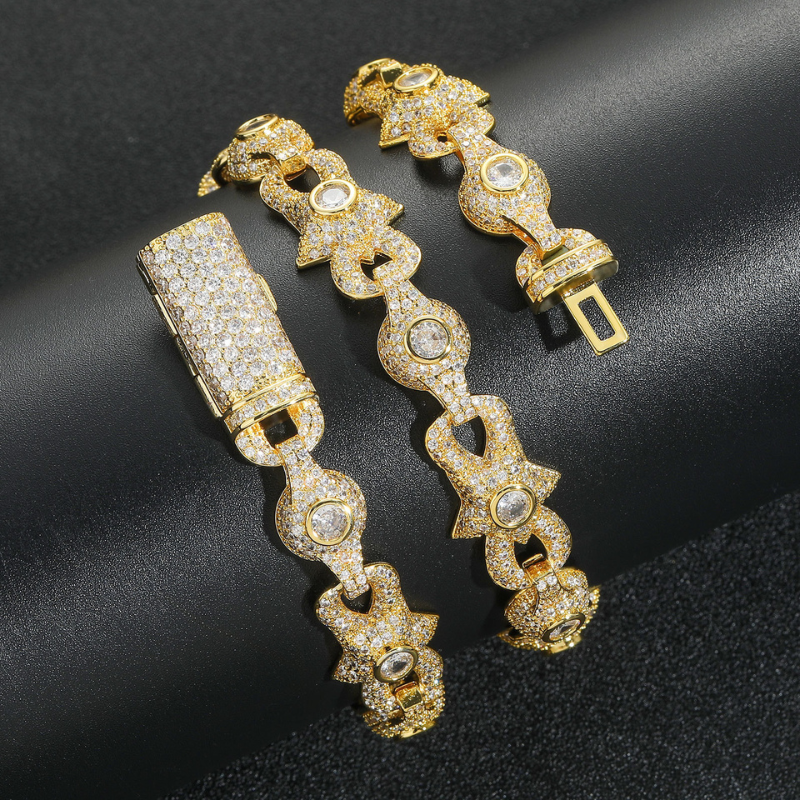 10mm Moissanite Creative Star Eye Cuban Chain