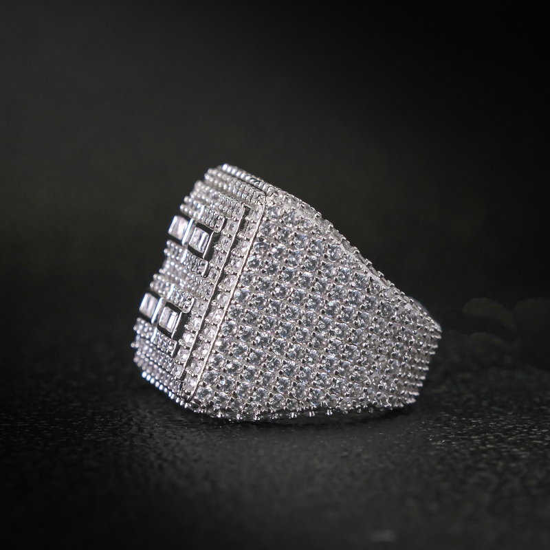 Moissanite Luxury Square Geometric Ring