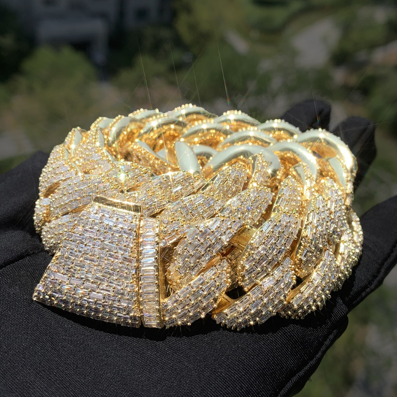 25mm Moissanite Hip Hop T Square Diagonal Buckle Crescent Design Cuban Bracelet