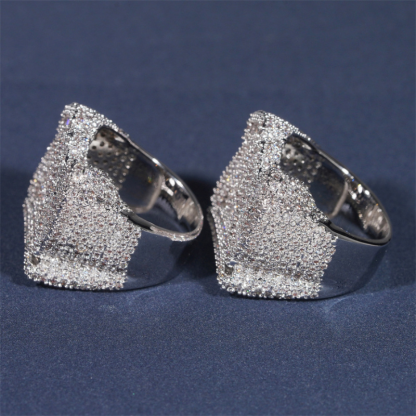 Moissanite Hip Hop 100 Points Personality Fashion Ring