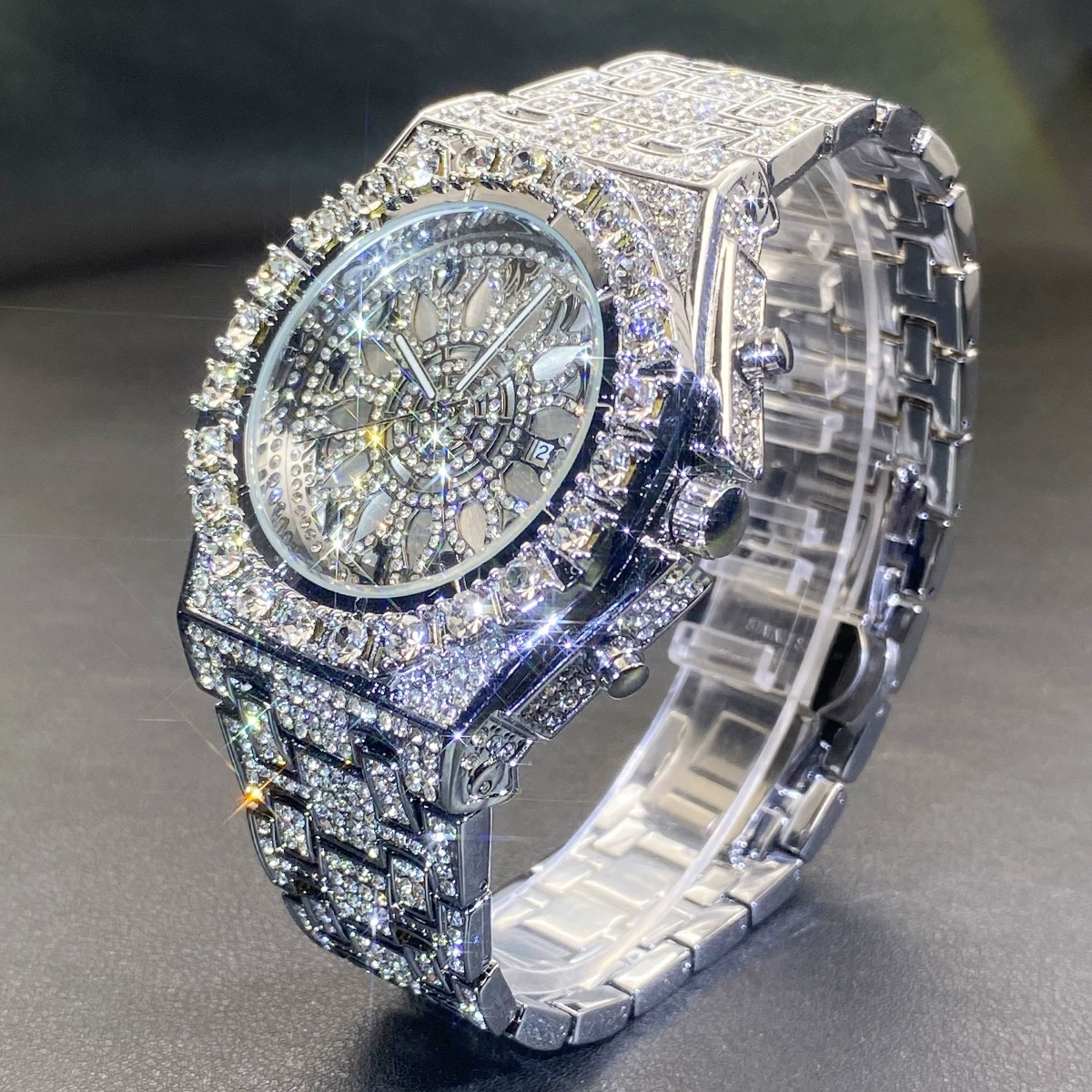Niche-design moissanite watch with Arabic numeral markers