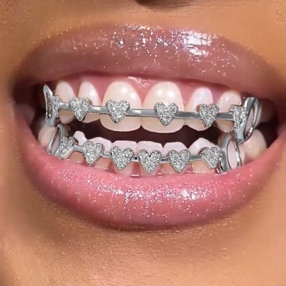 Fashionable Moissanite Gold Grillz – Heart Shaped Fully Diamond-Paved