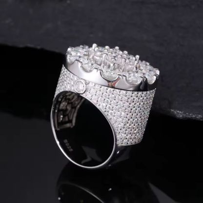 Iced Out Flower Big Stone Moissanite Hip-Hop Ring