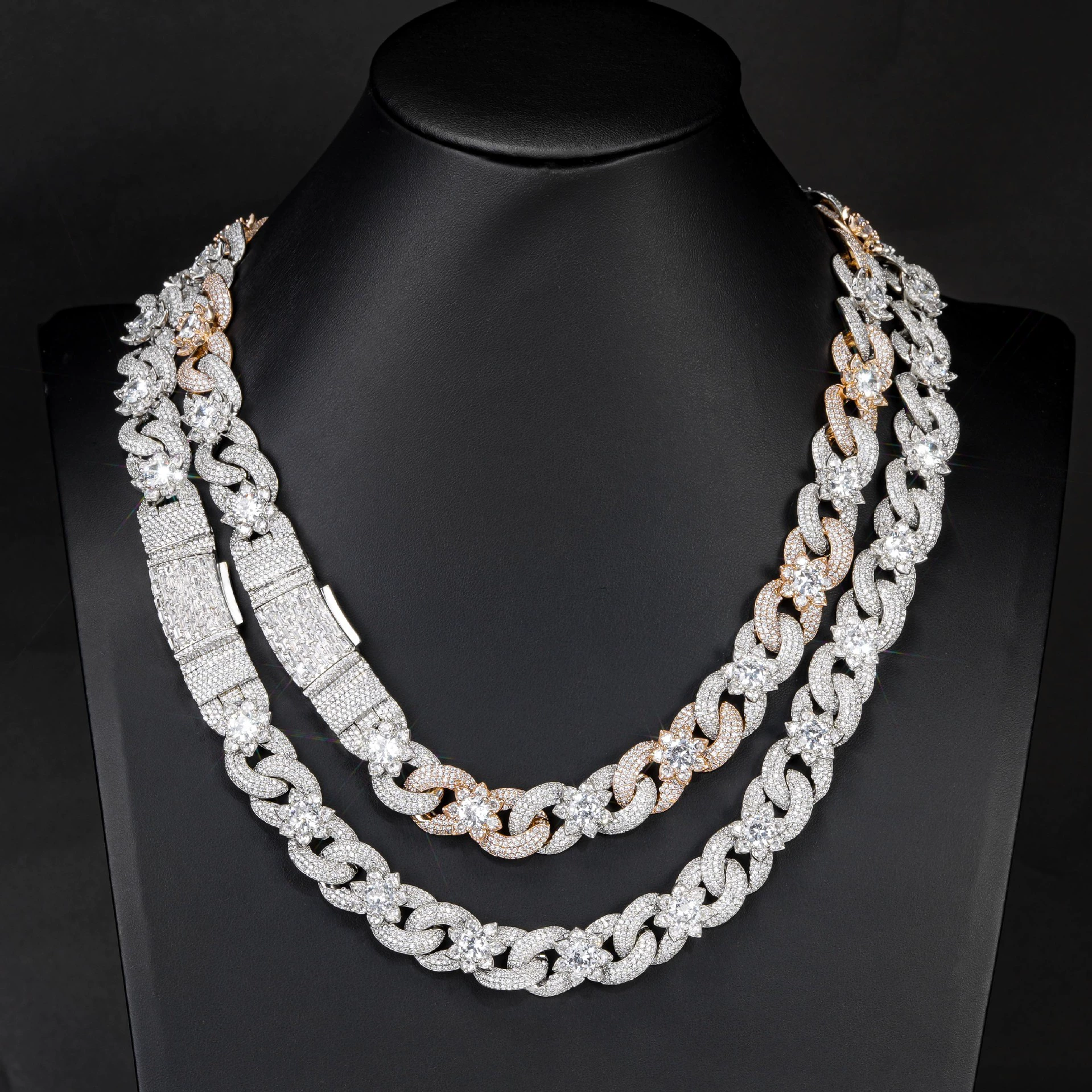 15mm S925 Moissanite Infinity Flower Cuban Chain