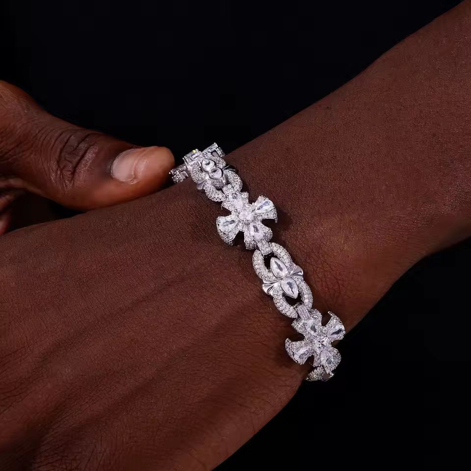 Moissanite Cross Spider Loop Bracele