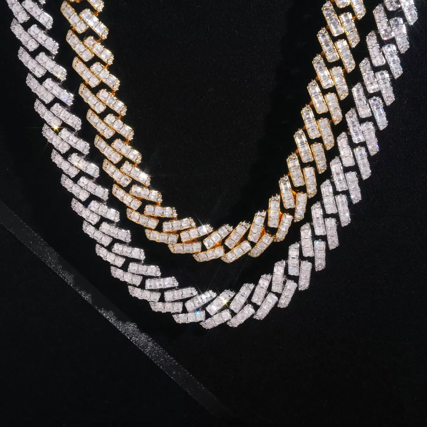 15mm S925 Moissanite Pagoda-Cut Cuban Chain